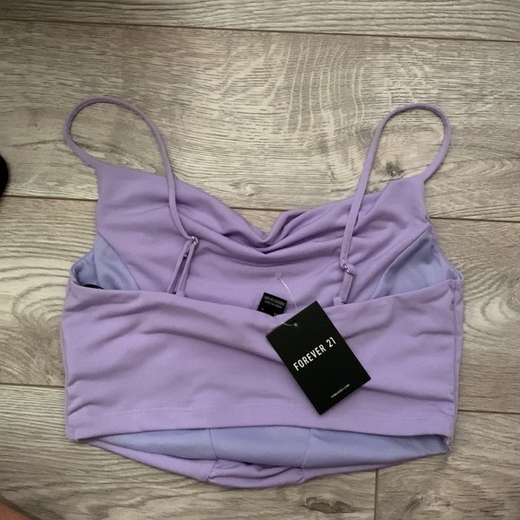 Forever 21 Going Out Top - Picture 2 of 2